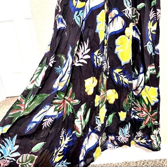 Cooper & Ella Anthro Women's Flowy Navy Tropical print Kaftan maxi dress size S - Picture 5 of 12